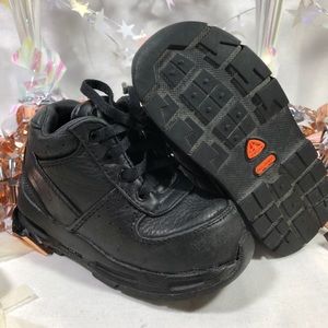 Nike ACG Boots